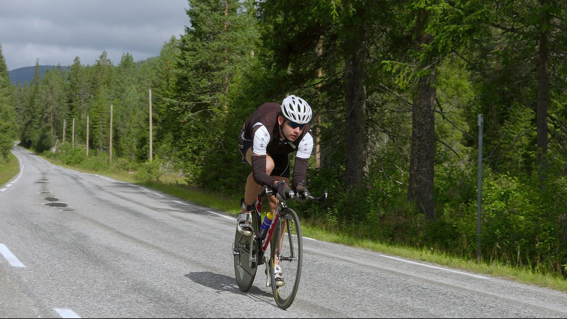 开云体育下载-武士对决：球场上的对决犹如武林高手较量，武士对战游戏